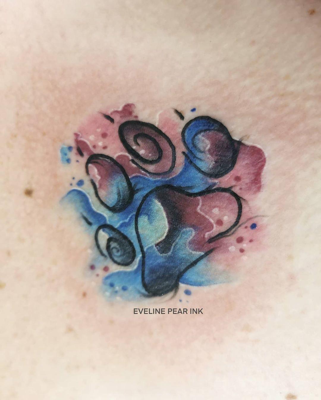 Inksearch tattoo Eveline Pear Ink
