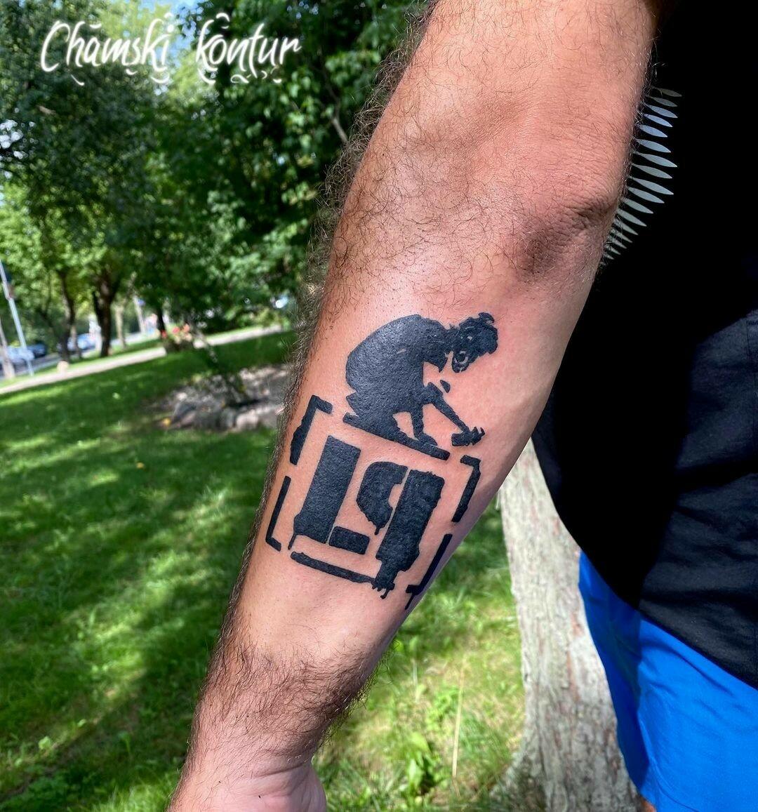Inksearch tattoo Chamski kontur