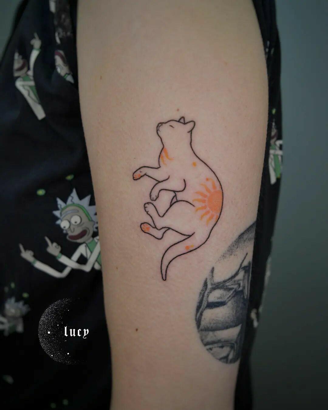 Inksearch tattoo Lucy_handpoke