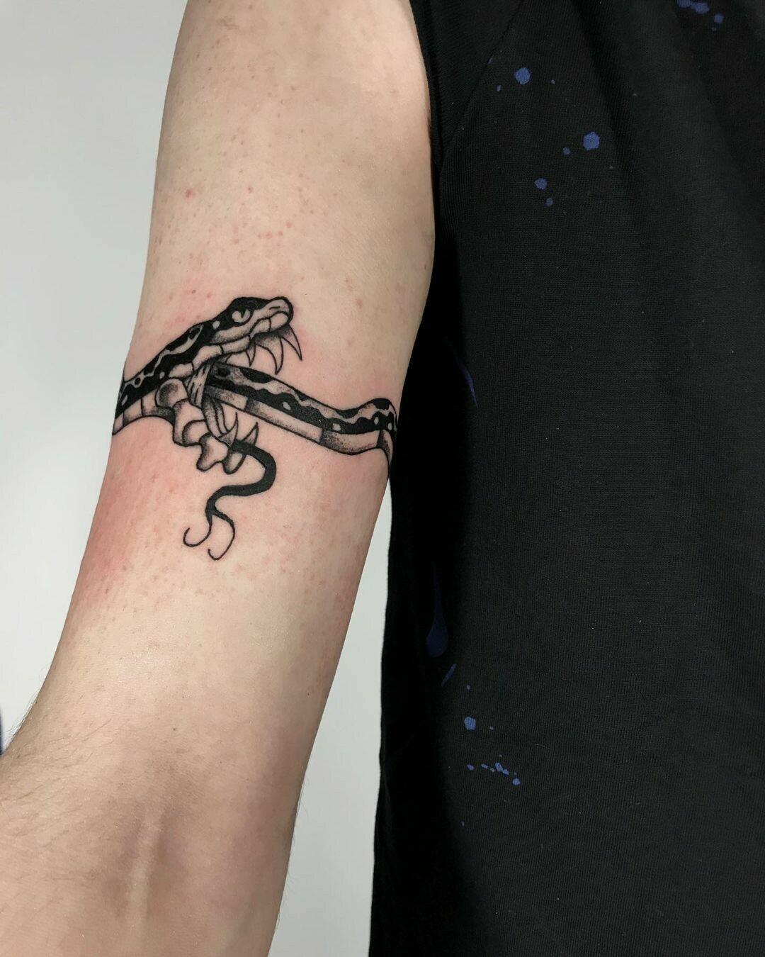 Inksearch tattoo Black Cats Tattoo