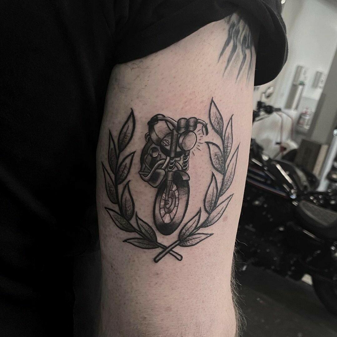 Inksearch tattoo Venomdopee