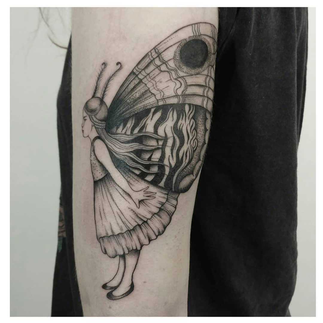 Inksearch tattoo Anna Szejdewik aka Coxie