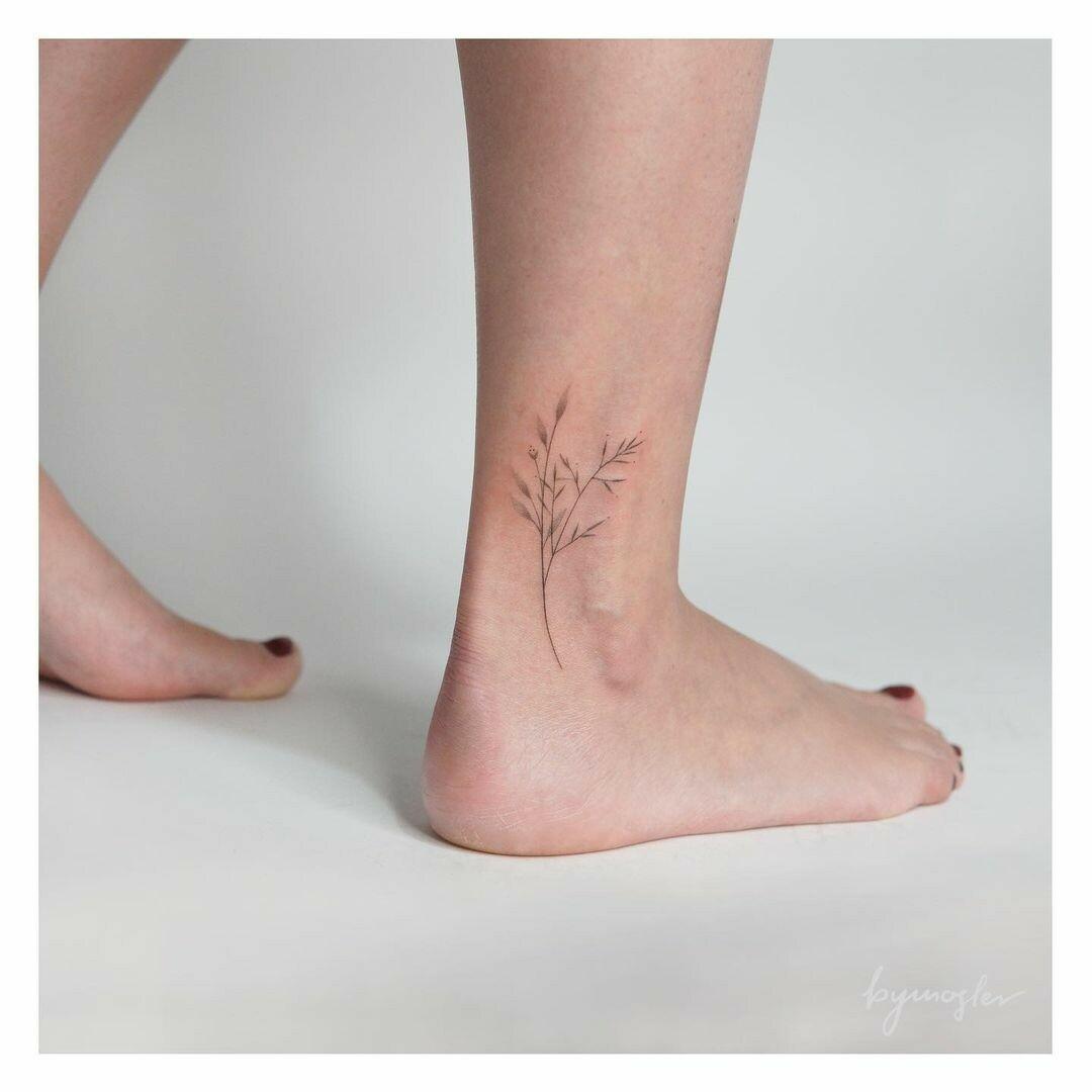 Inksearch tattoo byMosler