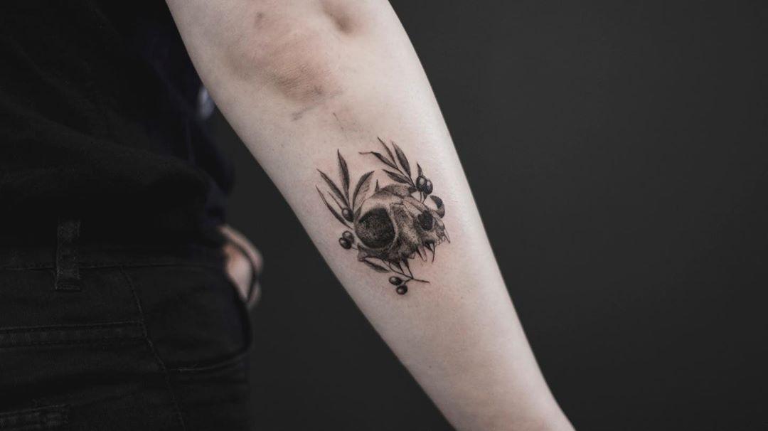 Inksearch tattoo Joasia Luna