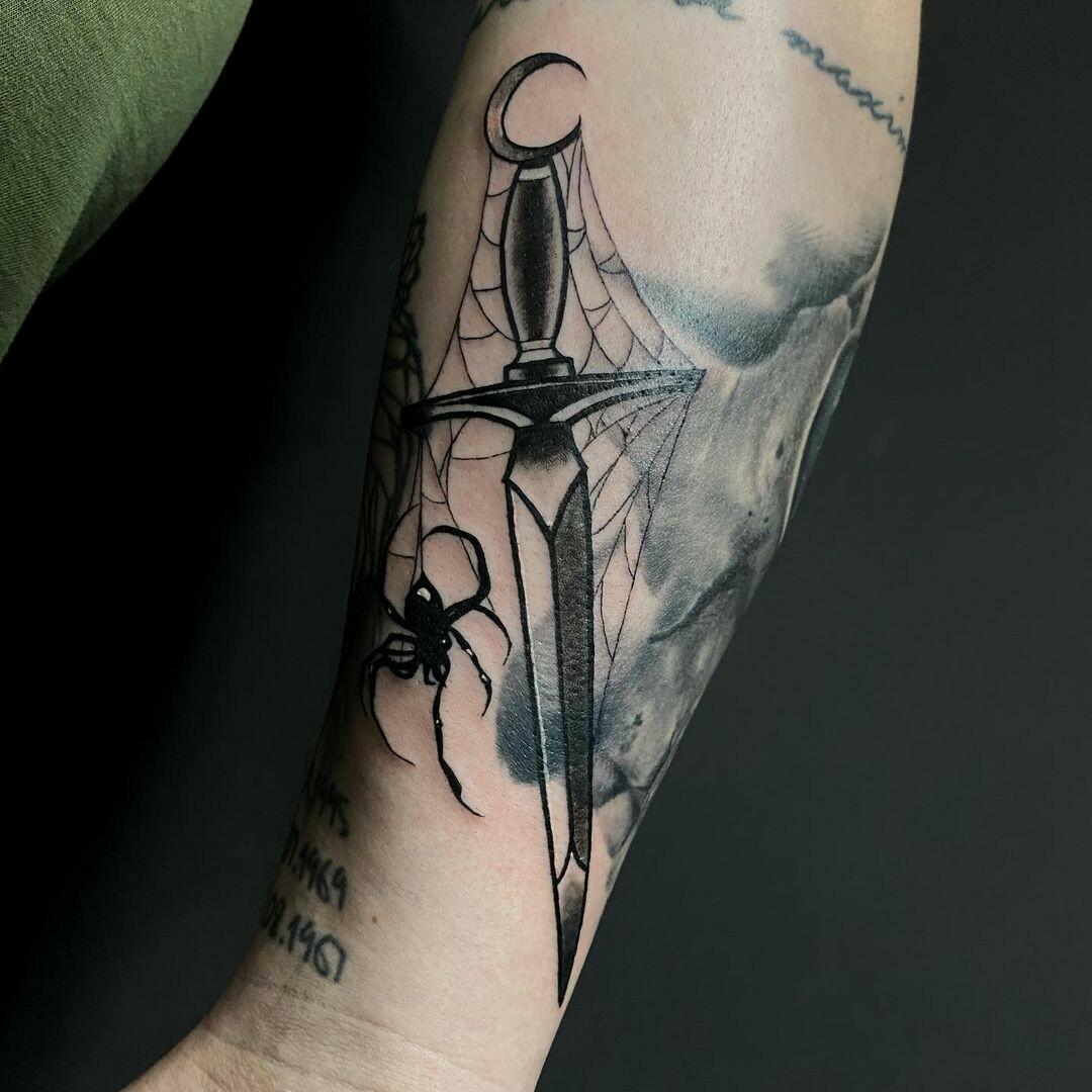 Inksearch tattoo Venomdopee