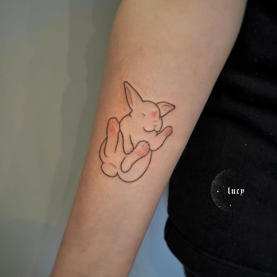 Inksearch tattoo Lucy_handpoke
