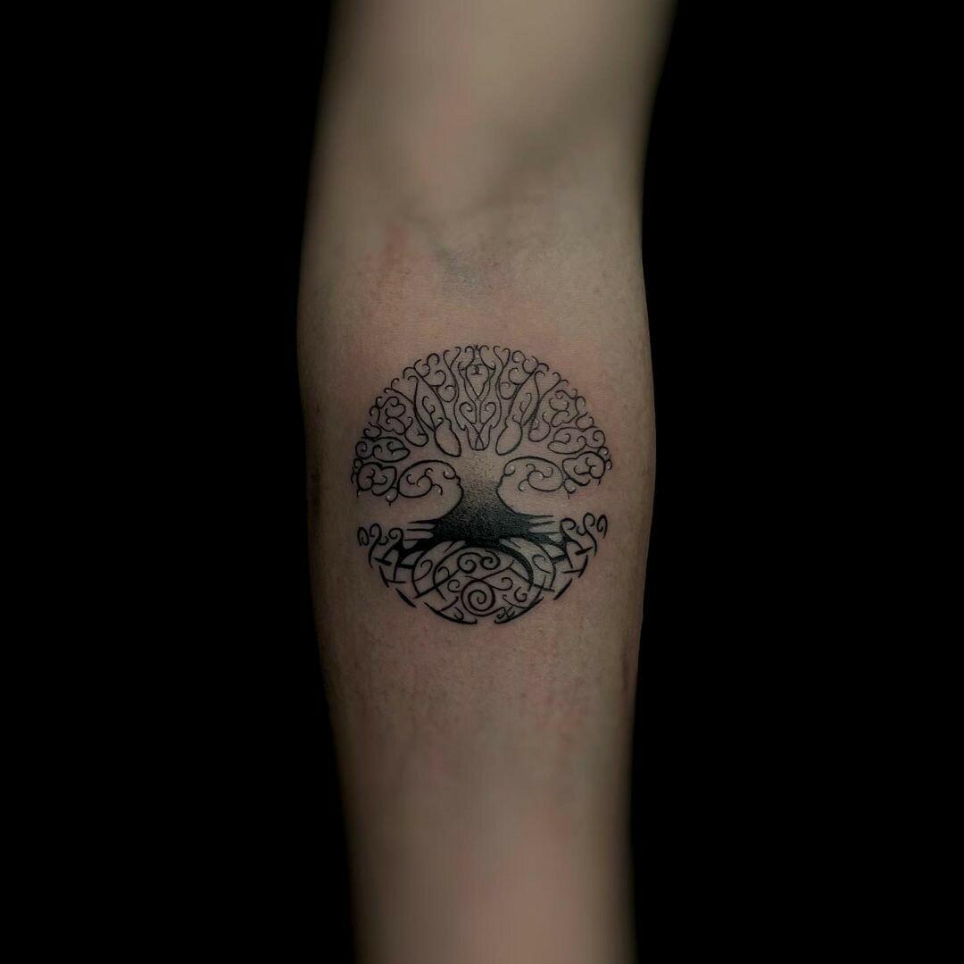 Inksearch tattoo Venomdopee
