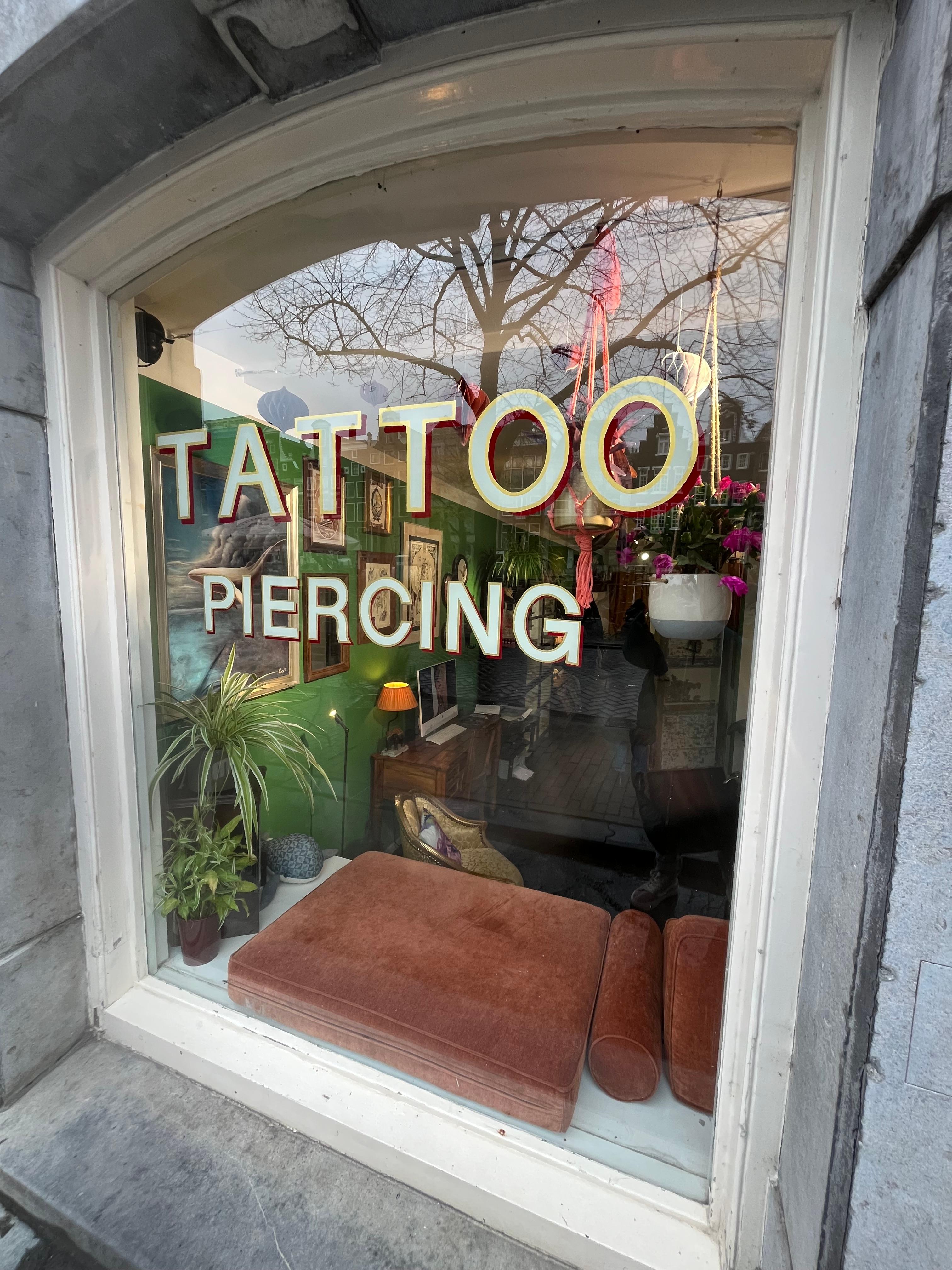 Inksearch tattoo White Whale Amsterdam