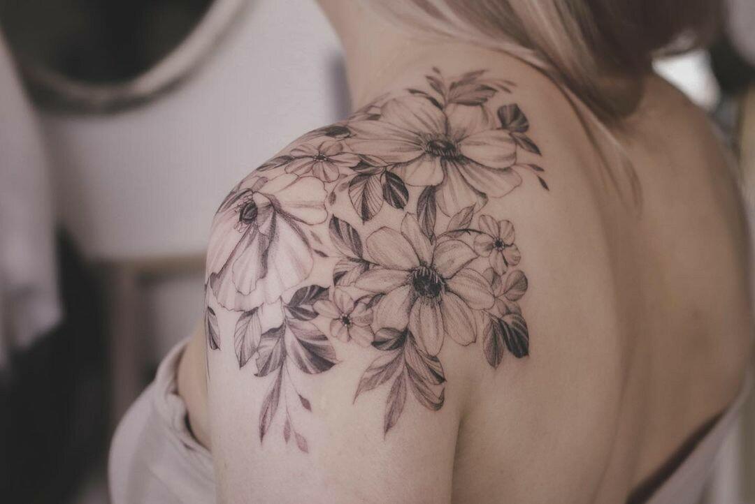 Inksearch tattoo Joasia Luna