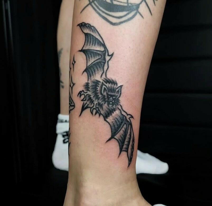 Inksearch tattoo Miejski Folklor Tattoo & Piercing