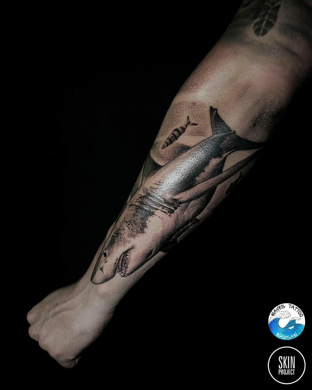 Inksearch tattoo Waves Tattoo Warsaw