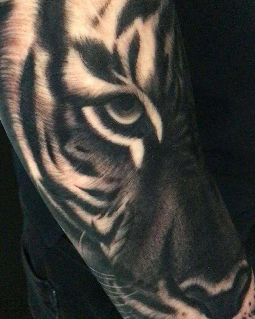 Inksearch tattoo Black Moth Tattoo & Piercing
