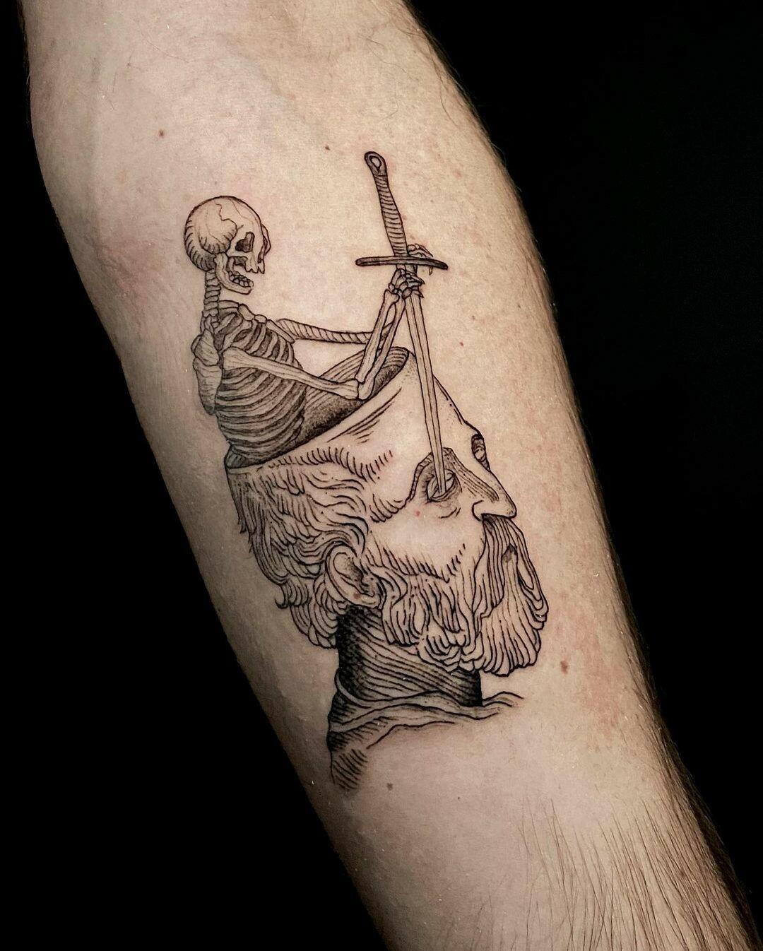 Inksearch tattoo Modliszka Studio Tatuażu