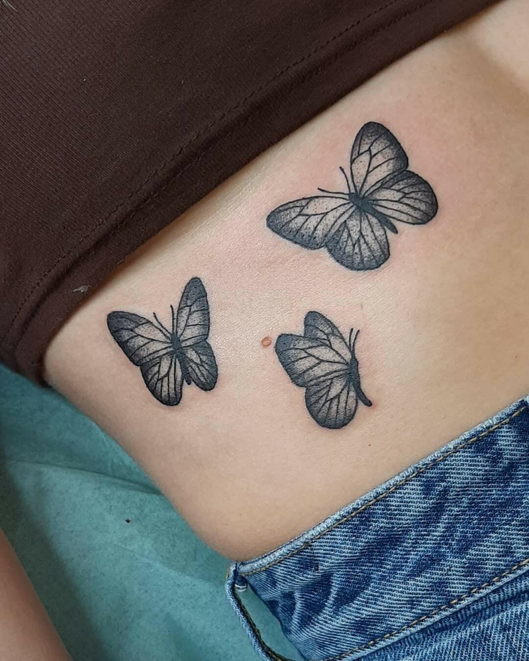 Inksearch tattoo Forsycja_tattoo