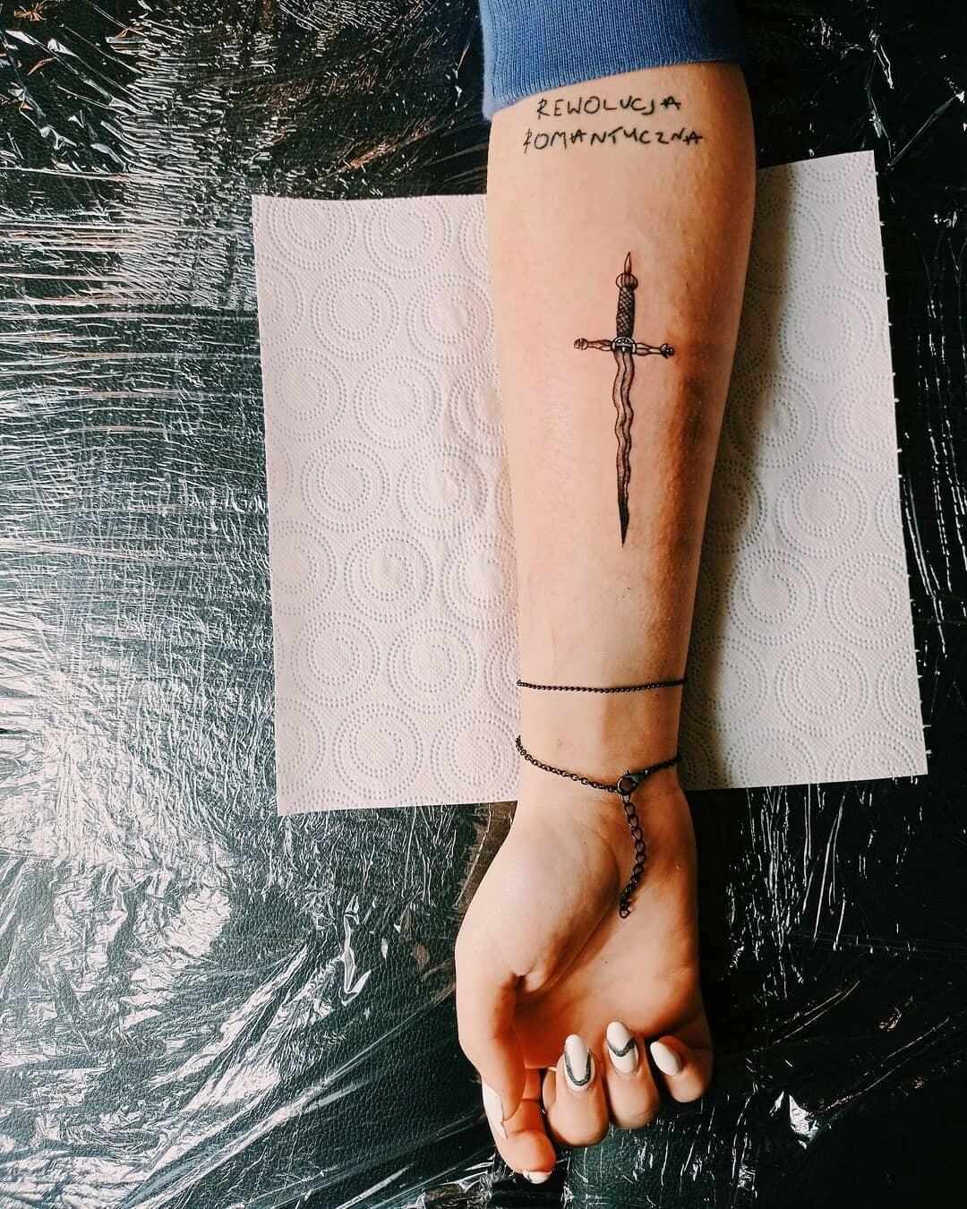 Inksearch tattoo Zioło Tatuaże