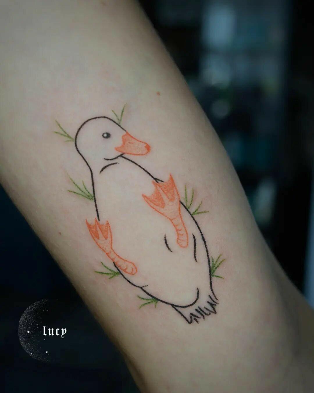 Inksearch tattoo Lucy_handpoke