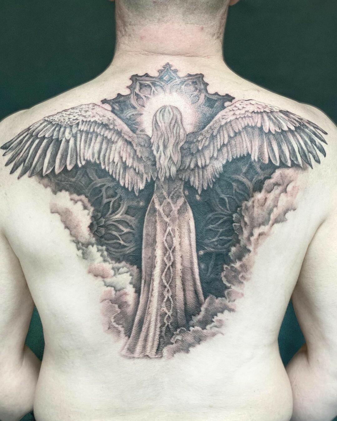 Inksearch tattoo Paulina Mościńska