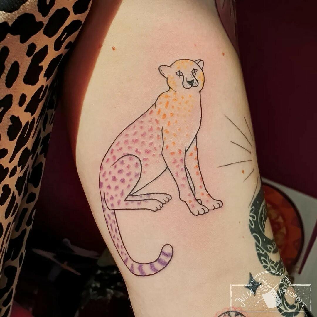 Inksearch tattoo julia.handpoke