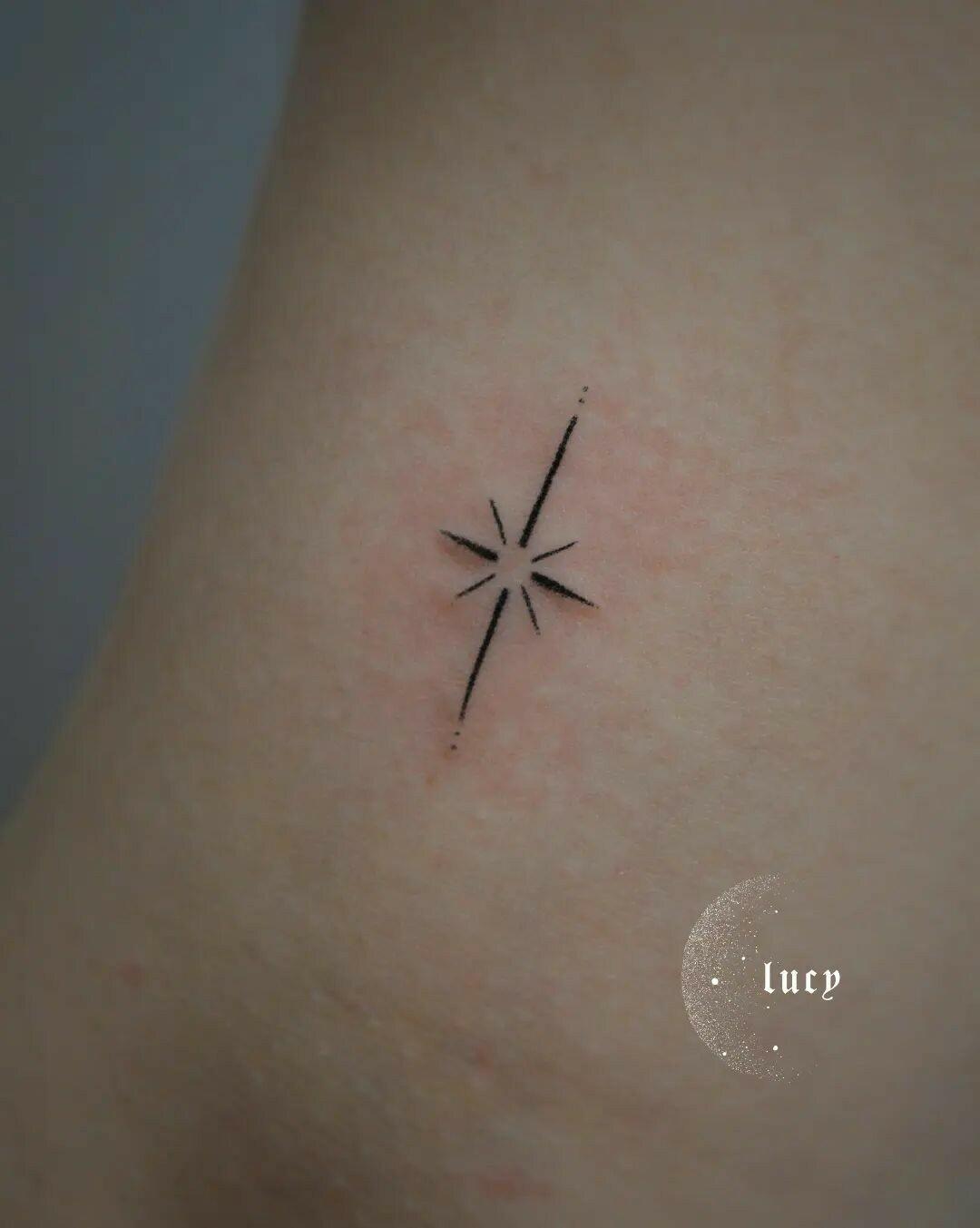 Inksearch tattoo Lucy_handpoke