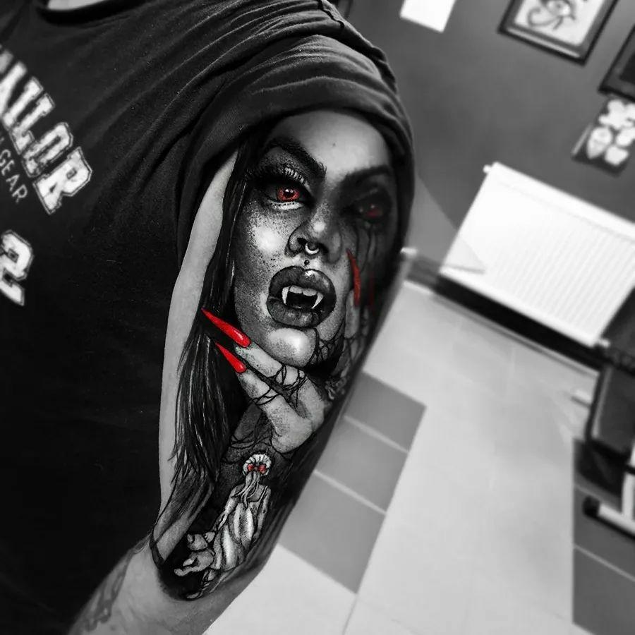 Inksearch tattoo Marzena Yomery Helicki