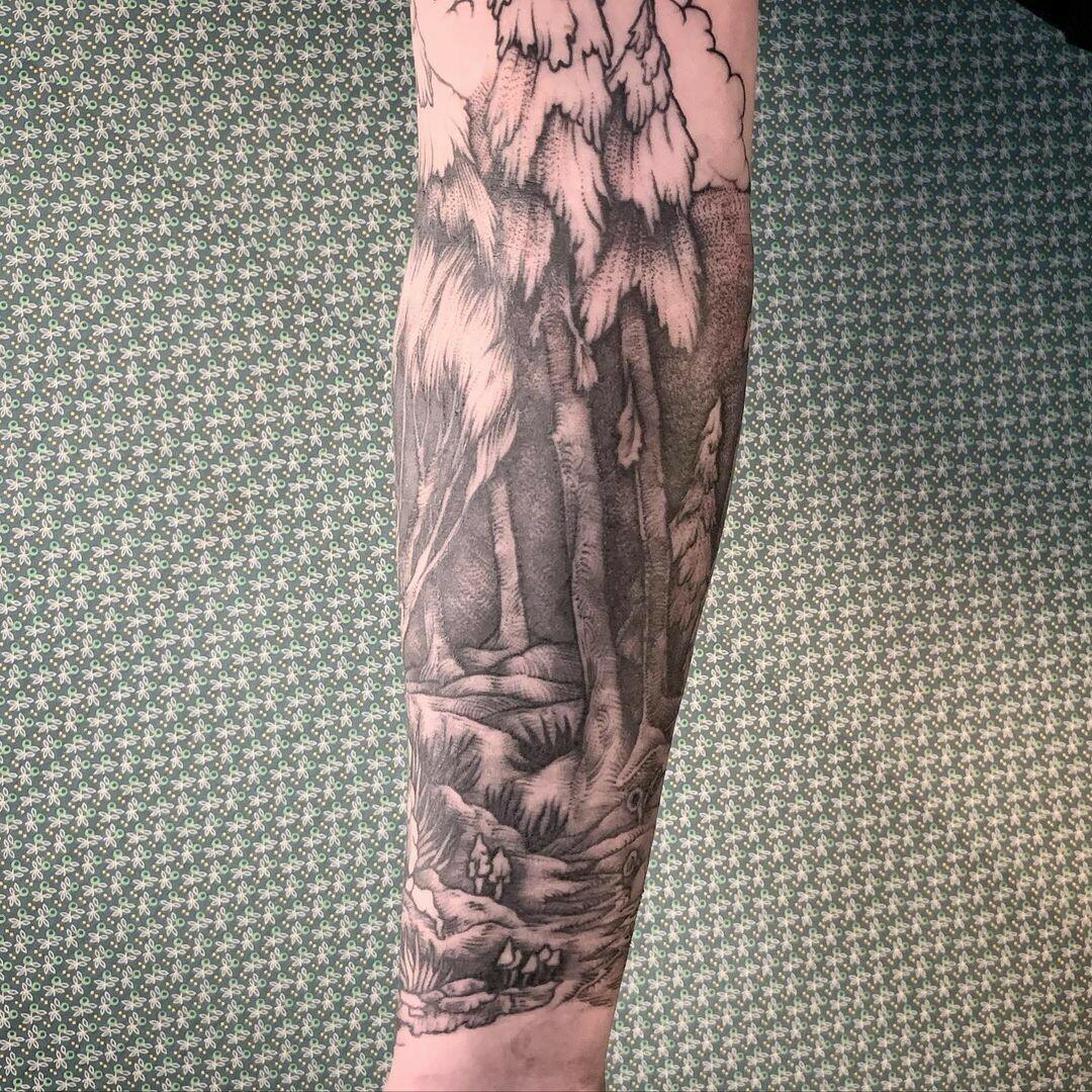 Inksearch tattoo Roots-n-Wings Tattoo