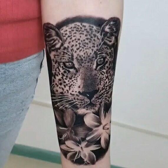 Inksearch tattoo Black Cats Tattoo