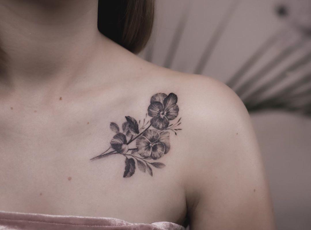 Inksearch tattoo Joasia Luna