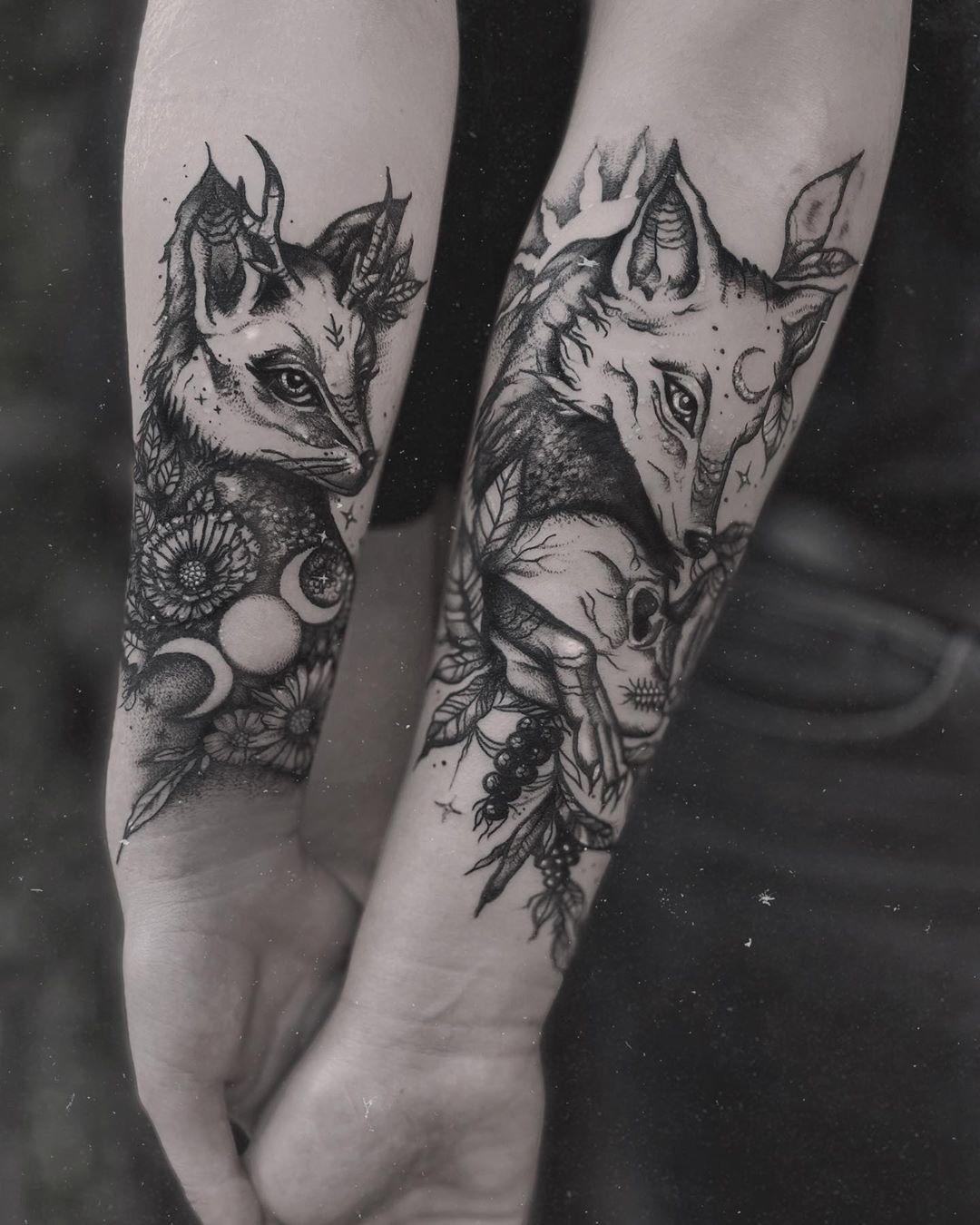 Inksearch tattoo Emanuela Latoszek 🌙 The Sacred Touch ⚜️
