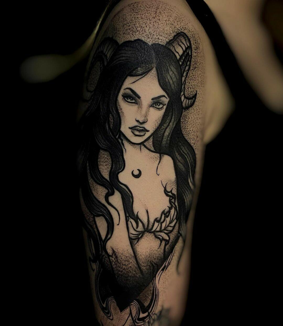 Inksearch tattoo Venomdopee