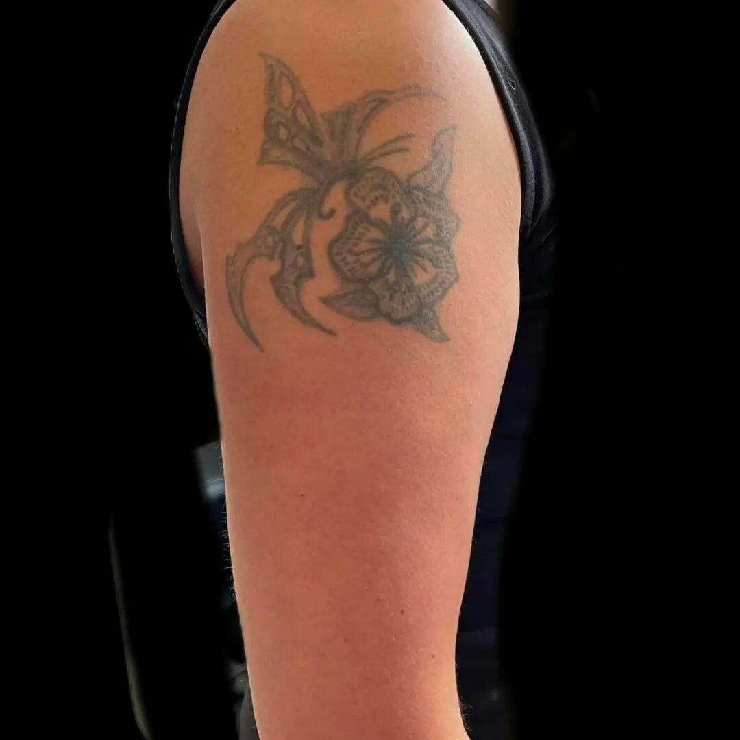 Inksearch tattoo Zabroń Mi Tattoo Magda Koralska