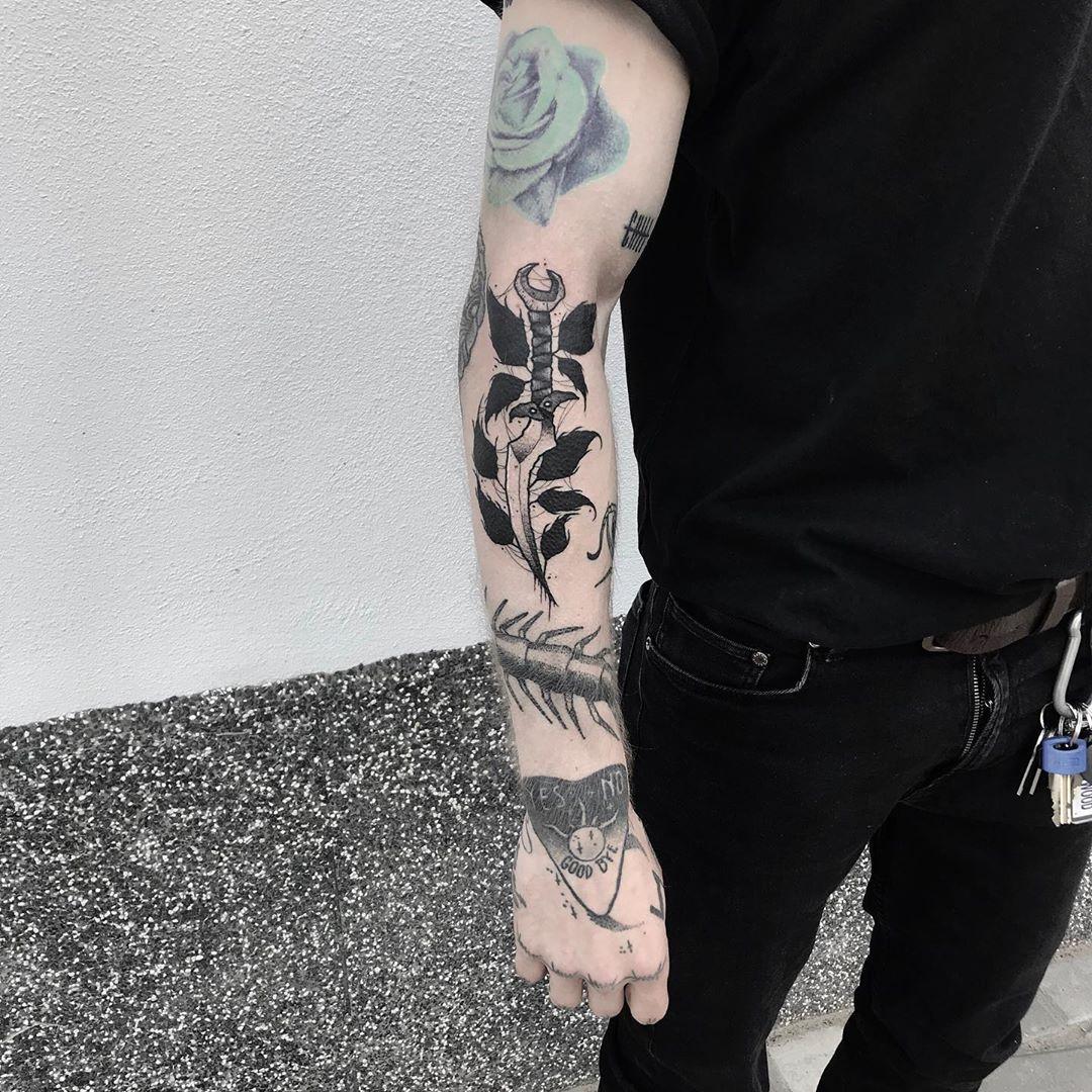 Inksearch tattoo Filosh Pink