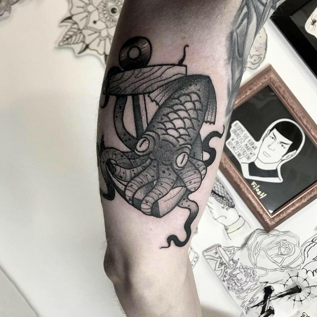 Inksearch tattoo Filosh Pink