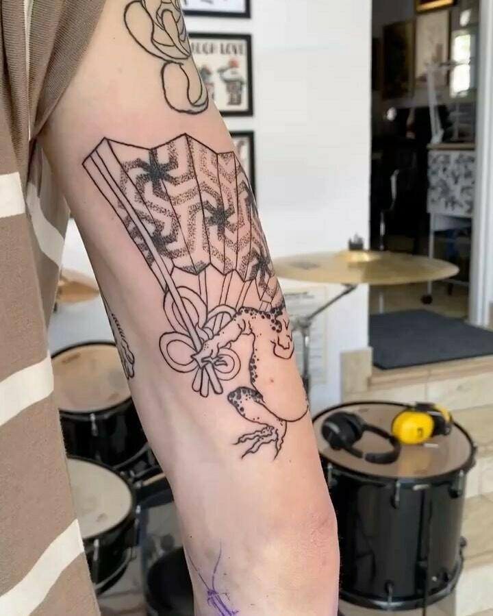 Inksearch tattoo Miejski Folklor Tattoo & Piercing