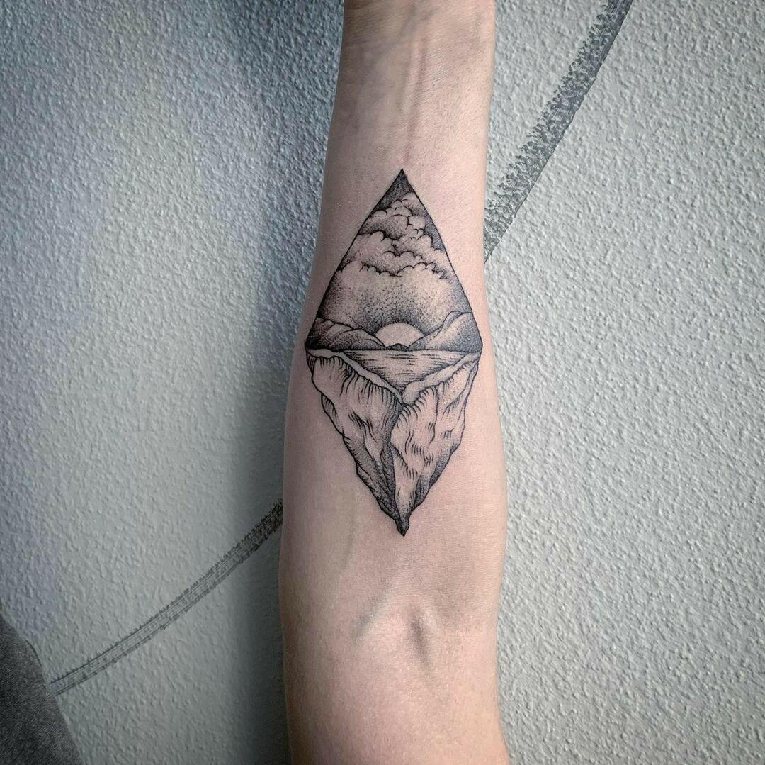 Inksearch tattoo Roots-n-Wings Tattoo