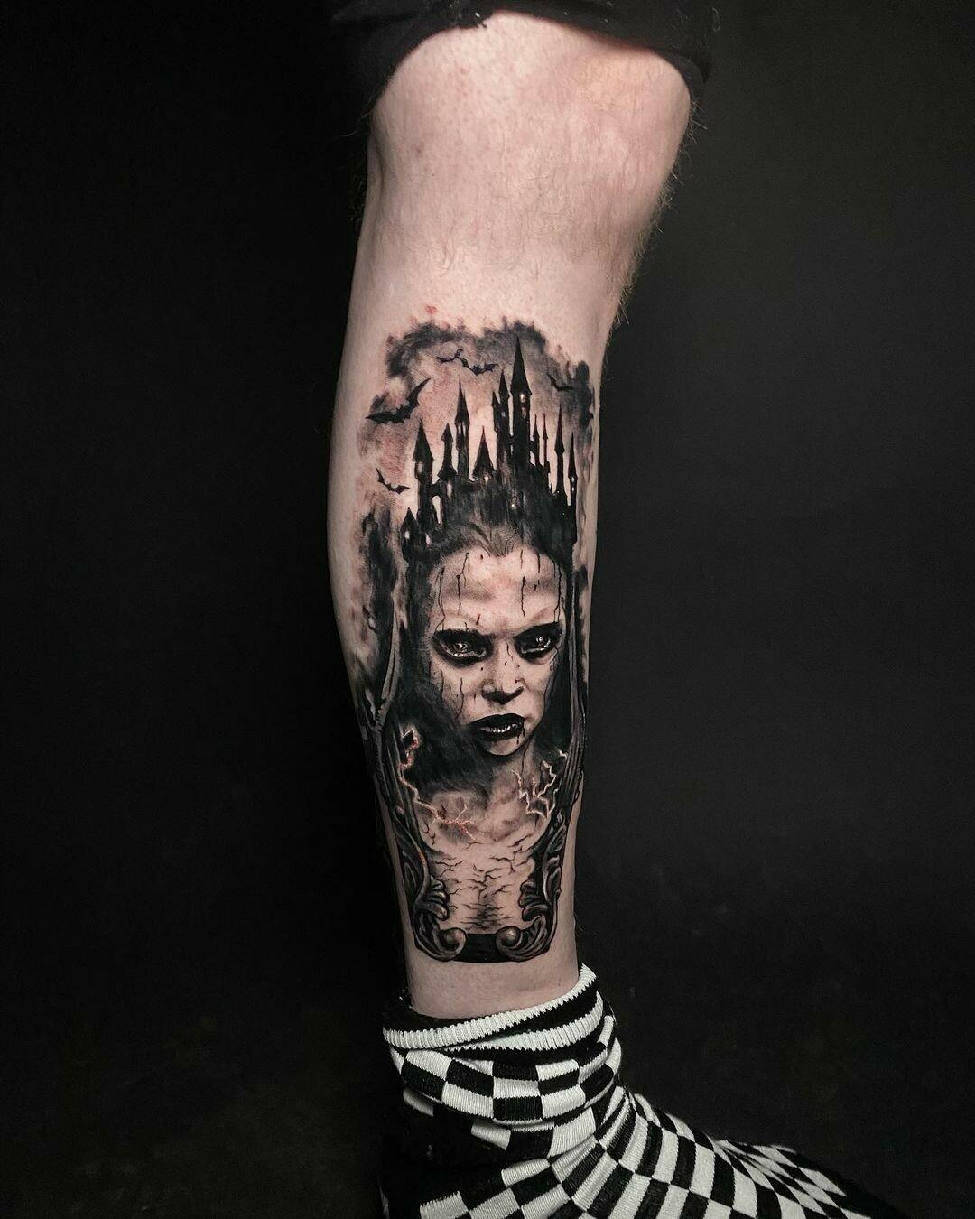 Inksearch tattoo Modliszka Studio Tatuażu