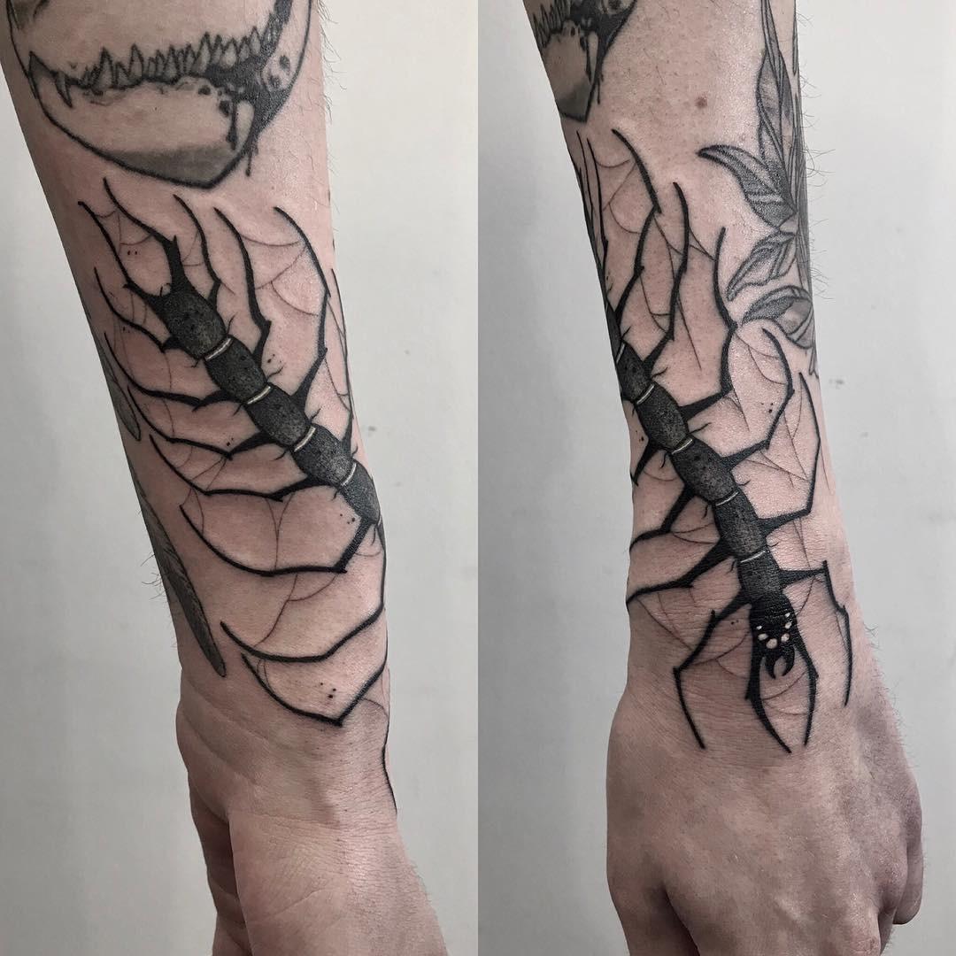 Inksearch tattoo Filosh Pink