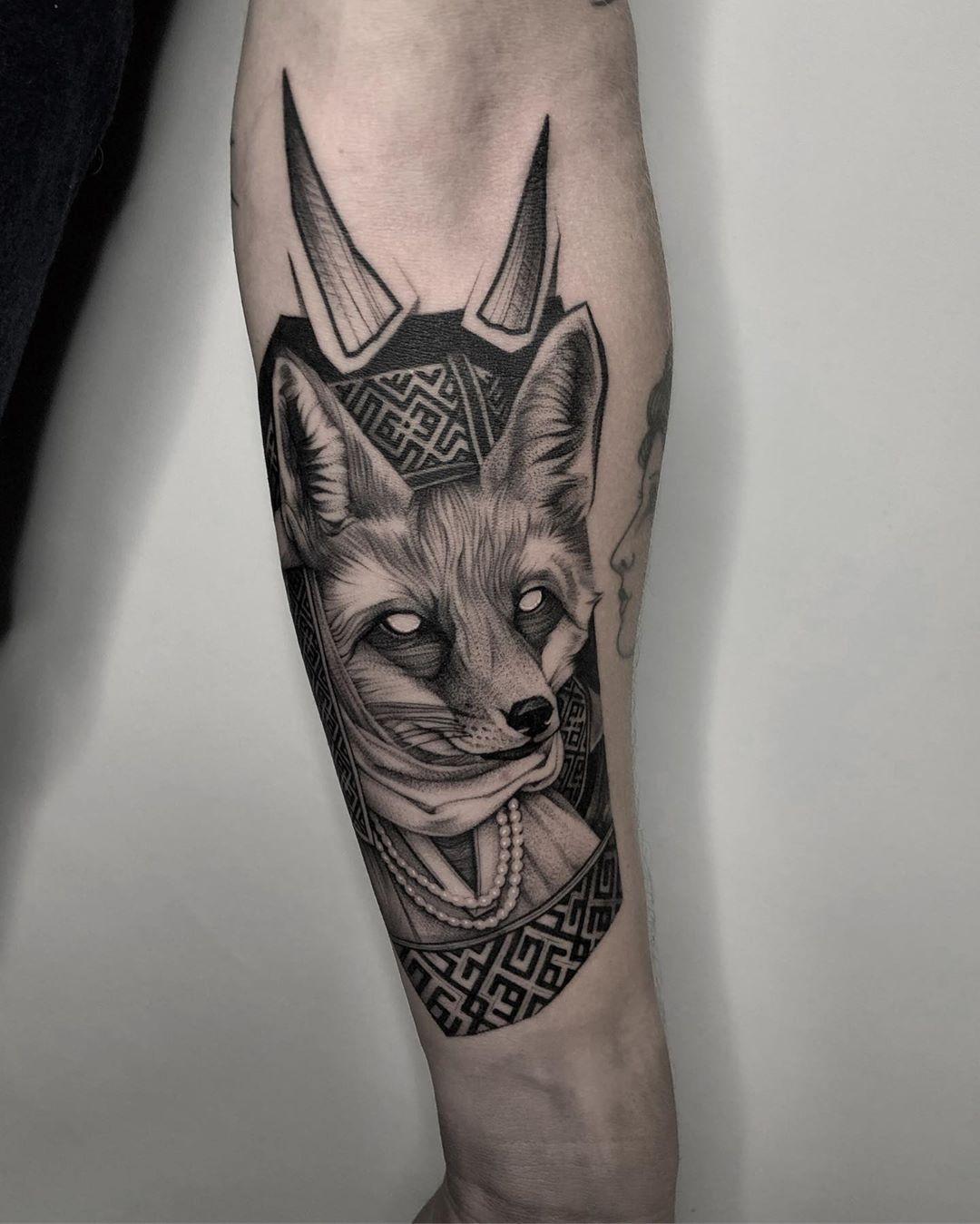 Inksearch tattoo Patryk Chybowski (Boski Tattoo)