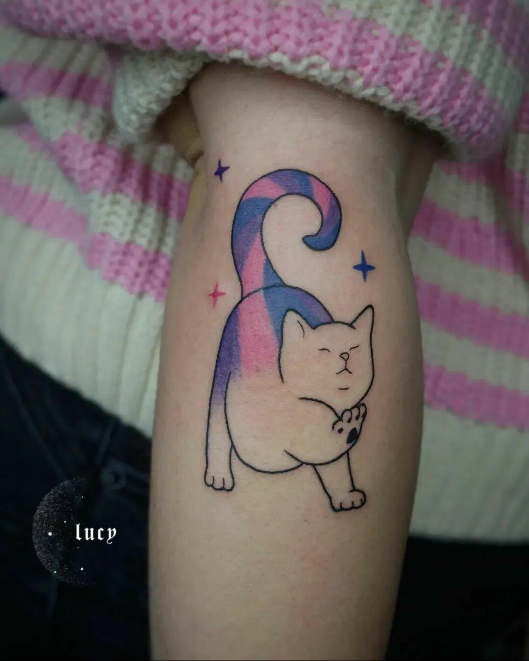 Inksearch tattoo Lucy_handpoke