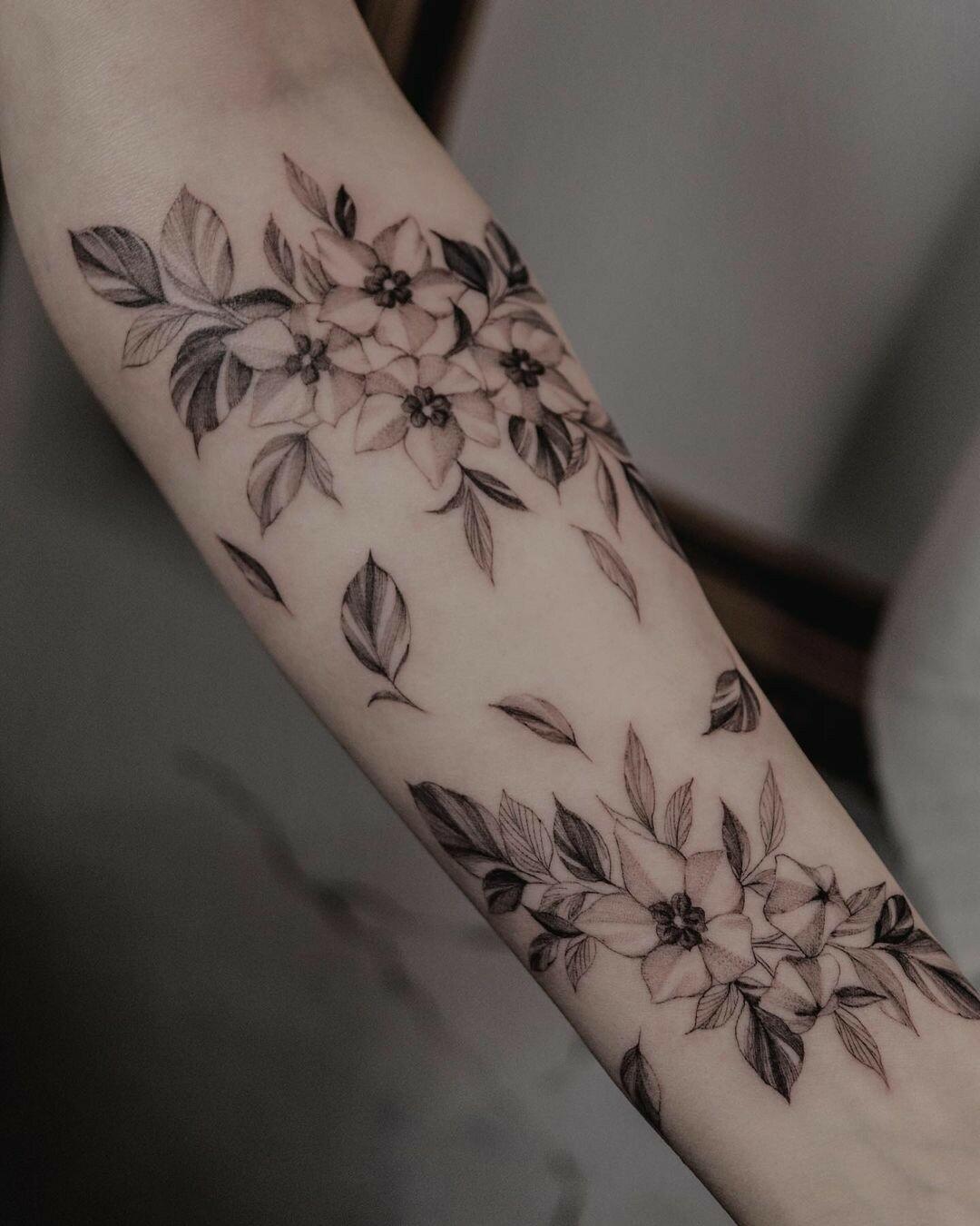 Inksearch tattoo Joasia Luna