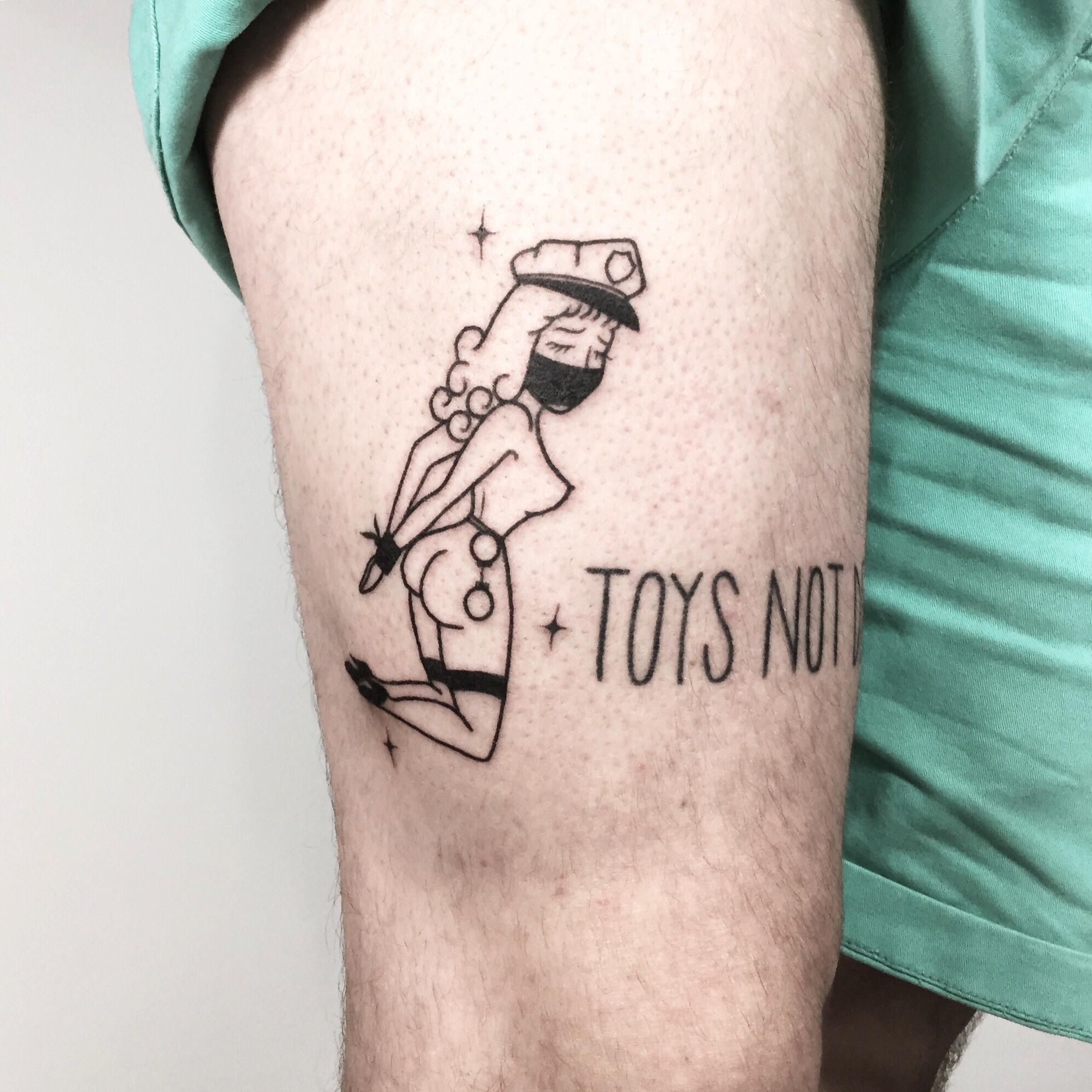 Inksearch tattoo FAJNERZECZYTATUAŻE
