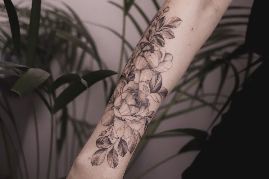 Inksearch tattoo Joasia Luna