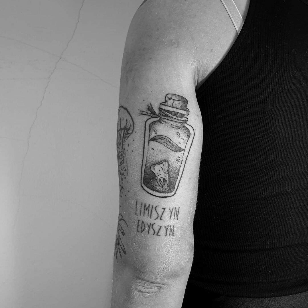Inksearch tattoo Dziarzky