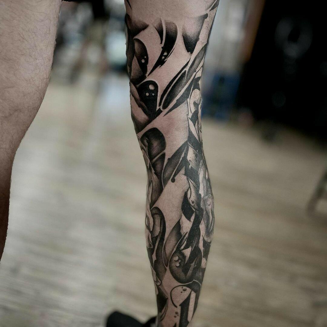 Inksearch tattoo Emil Ćwik - Licho nie śpi