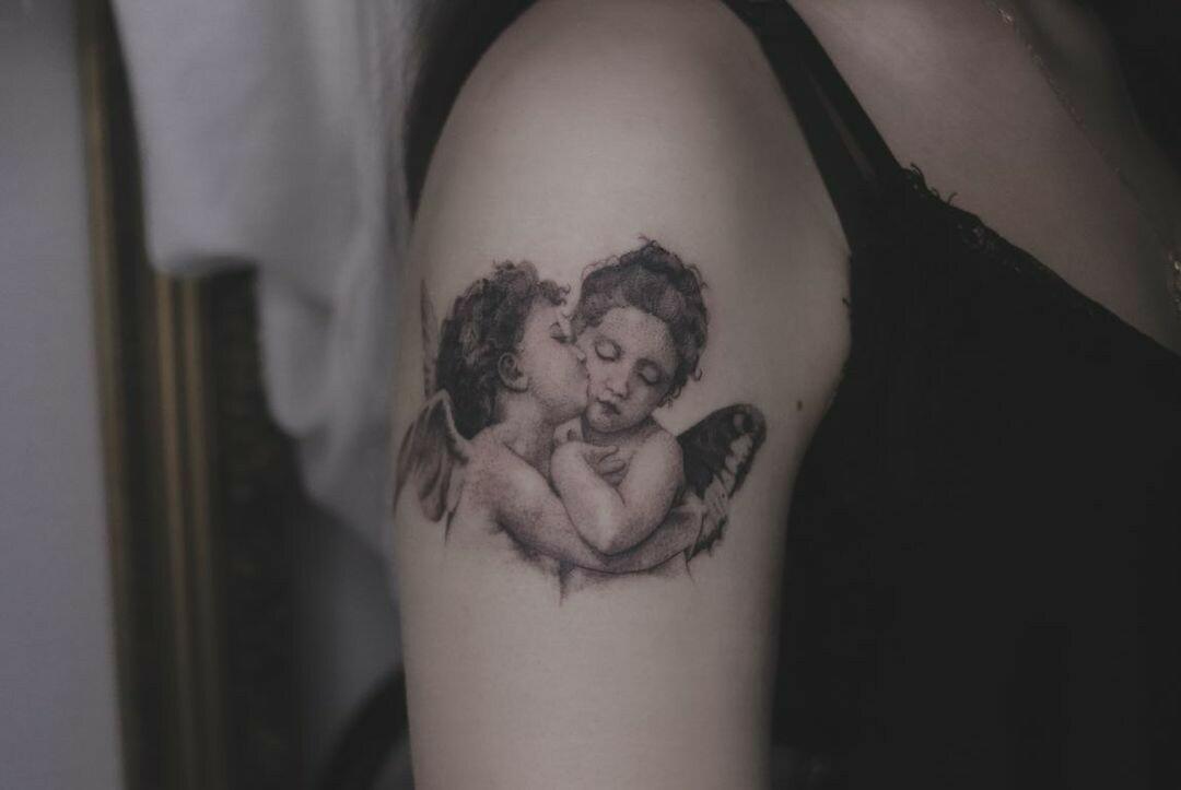 Inksearch tattoo Joasia Luna