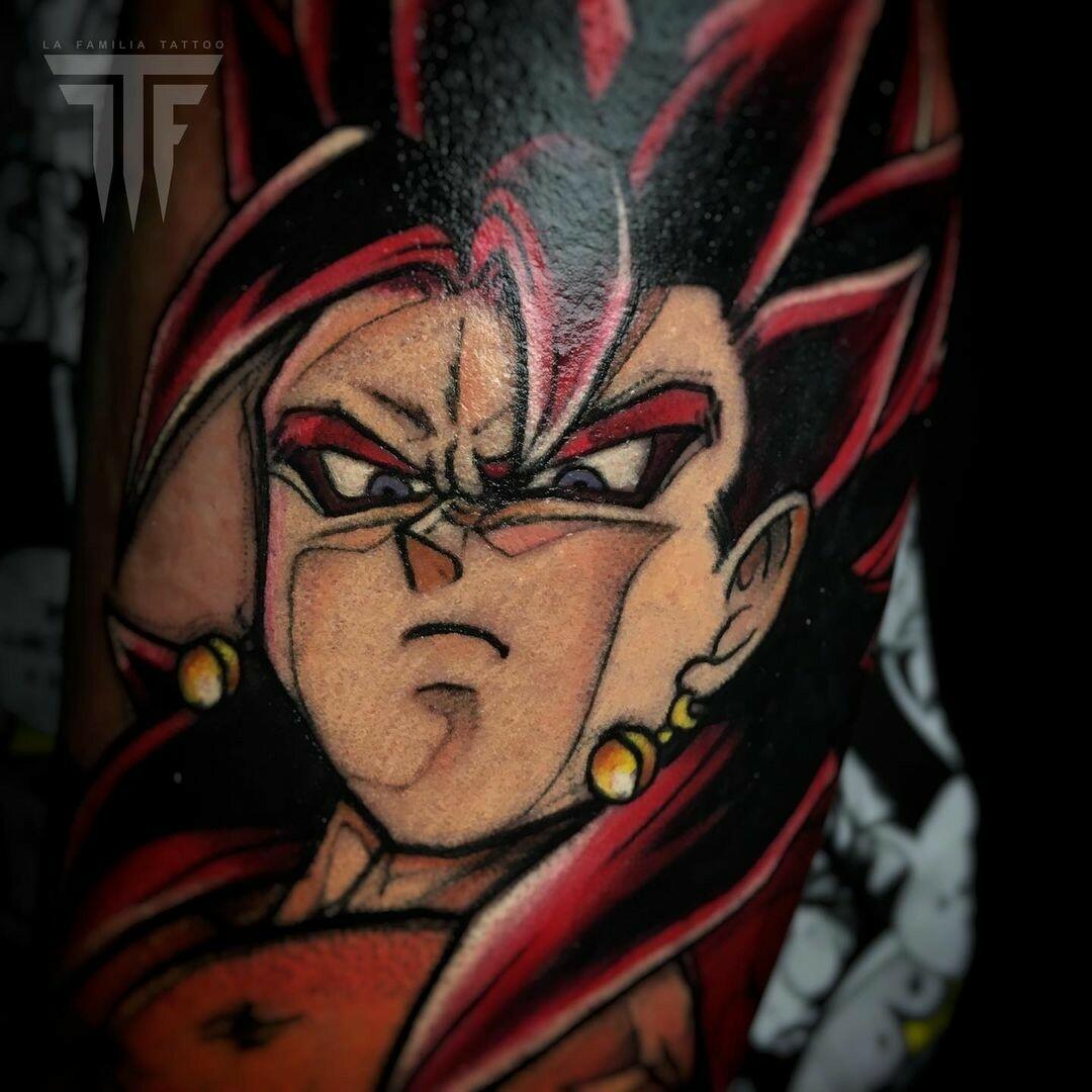 Inksearch tattoo La Familia Tattoo Shop