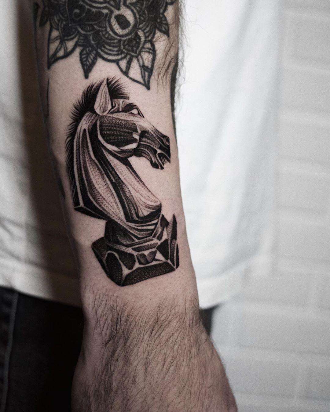 Inksearch tattoo Patryk Chybowski (Boski Tattoo)