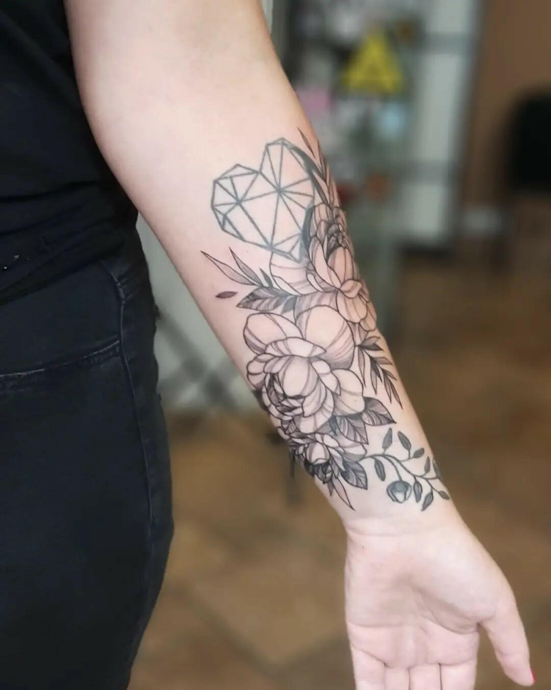 Inksearch tattoo Forsycja_tattoo