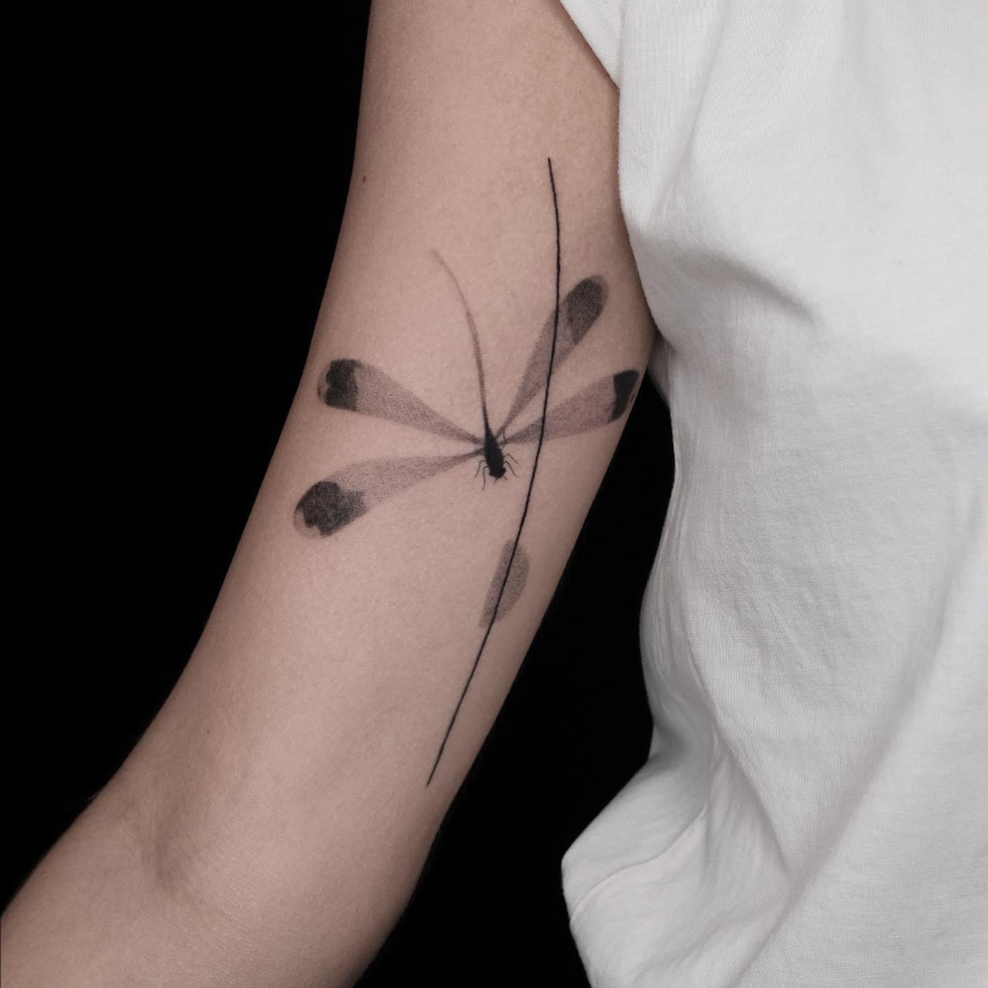 Inksearch tattoo Axel Ejsomnt