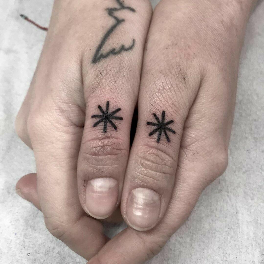 Inksearch tattoo Filosh Pink