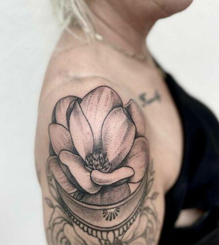 Symbolic studio tatuażu inksearch tattoo